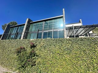 Casa en Condominio en Renta o Venta en San Lorenzo Acopilco