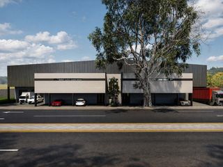 Bodega Industrial de 3,498 m2 en Renta Ubicada en Santa Cruz de las Flores, Jal