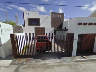 Casa en remate en Los Pinos, Juárez, Chihuahua