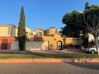 CASA EN HACIENDA EN RENTA