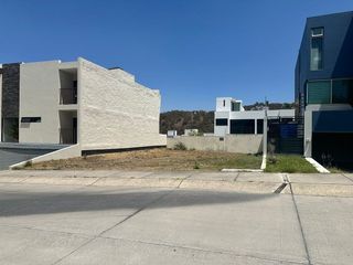 Terreno en Venta en Los Robles