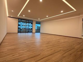 Departamento de lujo en renta en Real Antigua, Zona Esmeralda | 262 m² | 3 Hab.