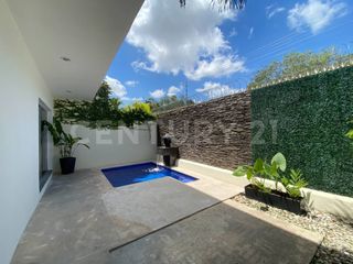 Casa en Renta en Residencial Palmaris con alberca privada
