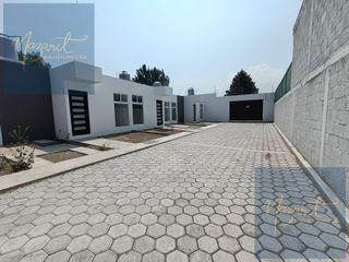 Casa en renta con dos habitaciones en Belen, Tlaxcala.