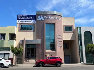Edificio en venta en Tijuana Centro / Uso Médico y Corporativo / 869 m²