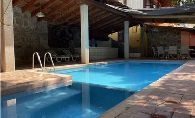 OPORTUNIDAD DE CASA EN VENTA/VALLE DE BRAVO