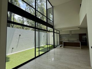 Casa a estrenar en Fuentes del Pedregal