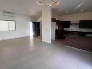 Casa en Fraccionamiento en Renta en Condado de Asturias