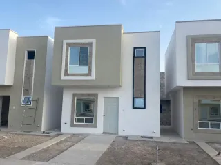 Casa en venta al Oriente, Carretera Santa Fe Torreon. Coahuila