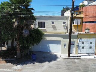 CASA EN VENTA EN  OTAY ITR – FRENTE A PARQUE