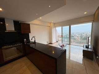 Exclusivo Departamento en Venta en City Towers Black con 3 Estacionamientos y Amenidades de Lujo
