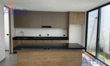 CASA NUEVA EN VENTA EN XARAMA ENTORNO RESIDENCIAL