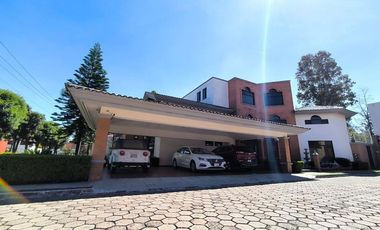 CASA RESIDENCIAL MUY AMPLIA  EN VENTA,  EL CAMPANARIO EN CHOLULA, PUEBLA