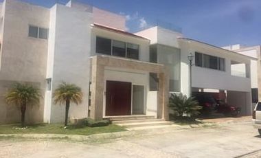 CASA RESIDENCIAL MUY AMPLIA  EN VENTA, LA VISTA COUNTRY CLUB PUEBLA