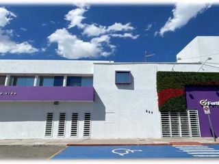 Edificio Comercial, Clínica en Del Carmen, Aguascalientes.