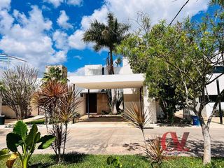 EN VENTA CASA EN PRIVADA EN EL NORTE DE MERIDA