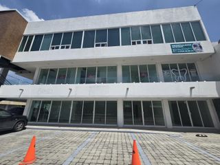Oficina en Renta de 55 m² en Plaza Comercial | 3 Privados | Vigilancia 24/7 | Prados Agua Azulcina