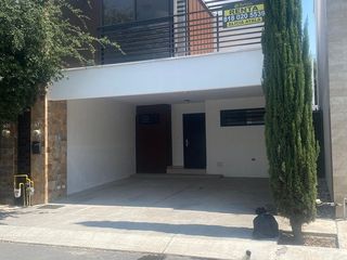 EXCELENTE CASA VALLE DE CUMBRES GARCIA, N.L.