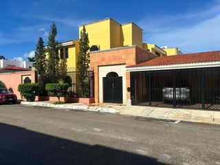 Casa en RENTA, Colonia Vista Alegre, cercano a Altabrisa