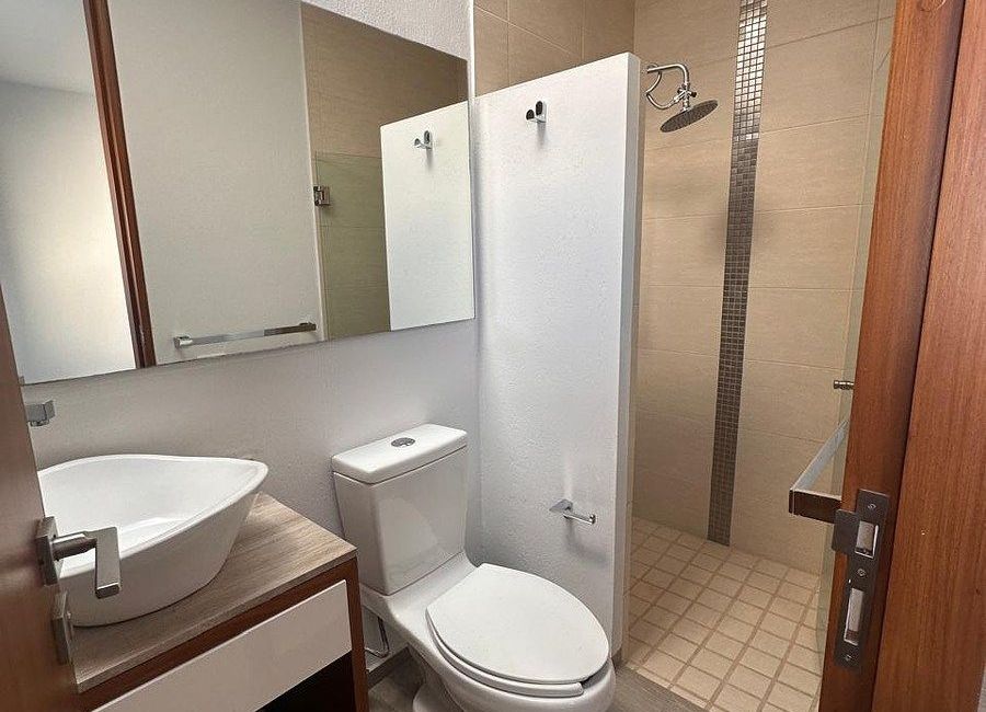 place photo 25
