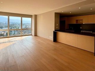 DEPARTAMENTO EN TRES CUMBRES A ESTRENAR CON BALCÓN. ACABADOS MUY BONITOS