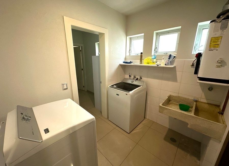 place photo 40