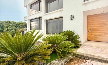 Casa en Venta con Jardín y Terraza | Fraccionamiento Privado | San Bernabé Ocote