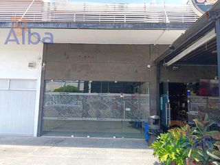 LOCAL COMERCIAL EN RENTA EN PLAZA CAMPESTRE SANTA MARIA SOBRE GARZA SADA ZONA LA QUERENCIA