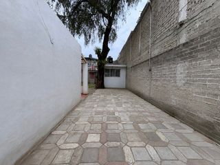 Se RENTA CASA  en Iztapalapa, por Av. Guelatao, ISSSTE Zaragoza
