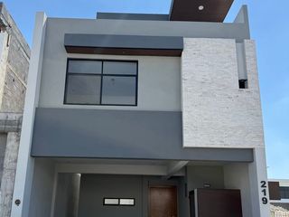 Casa en Venta en Cerradas de Rinconada, Apodaca N.L.