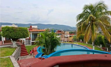 VENTA DE CASA EN CONDOMIO BURGOS BUGAMBILIAS