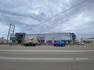 Nave Industrial en Venta y Amplio Estacionamiento en Ensenada  - (3)