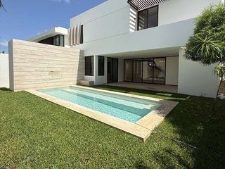 Casa en Venta en Santa Gertrudis Copó Merida Privada Allegra
