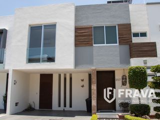 RENTA DE CASA EN SOLARES COTO ANTARA