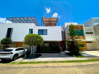 Casa en Venta Valle Imperial Coto Imperio Sueco