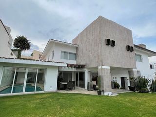 Casa en privada en renta Lomas country