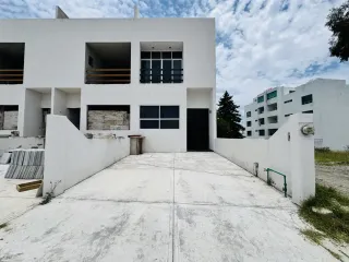 Casa en renta en Granjas Mayorazgo, Puebla, Puebla