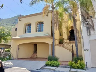 CASA LOMAS DEL PASEO MONTERREY VENTA