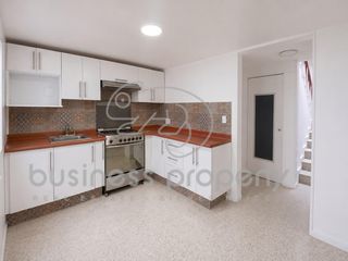 Excelente Casa  en RENTA en Privada, muy cómoda y con excelente ubicación