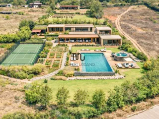 Terreno en venta en Cerro Colorado, Valle de Bravo, México