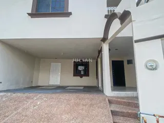 Casa en renta en Bosques de la Pastora, Guadalupe, Nuevo León