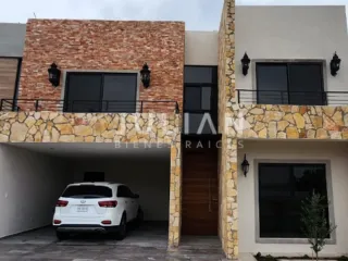Casa en venta y renta en Zirándaro, San Miguel de Allende, Guanajuato