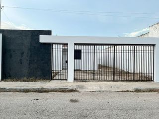 CASA EN VENTA DE UNA PLANTA EN CAUCEL MERIDA YUCATAN