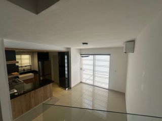 BAJA DE PRECIO Casa Renta Cumbres Montenova PANELES SOLARES
