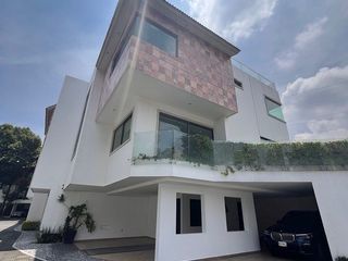 RENTA - CASA EN CONDOMINIO