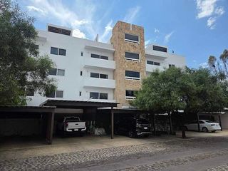HURBAN VENDE departamento, ph con terraza privada en Cedrela.