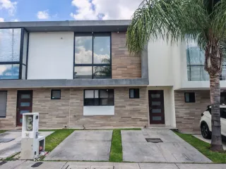 Casa en renta en Residencial el Refugio, Querétaro, Querétaro