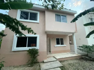 Casa en Venta en Puerto Aventuras, Playa del Carmen | 4 Recámara | Excelente Inversión