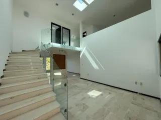 Casa en Fraccionamiento Privado | Jardín y 3 Recámaras | Xilotzingo