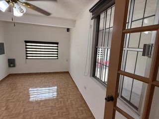 CASA EN RENTA EN "CUMBRES SAN AGUSTIN" MONTERREY